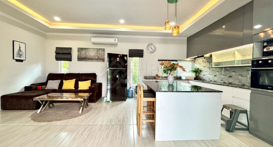 For rent 3 ベッドルーム house in Hua Hin, Prachuap Khiri Khan
