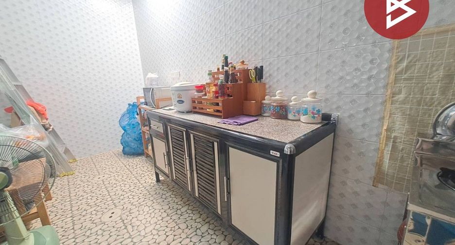 Reihenhaus zum Kauf mit 3 Zimmer in Bang Phli, Samut Prakan