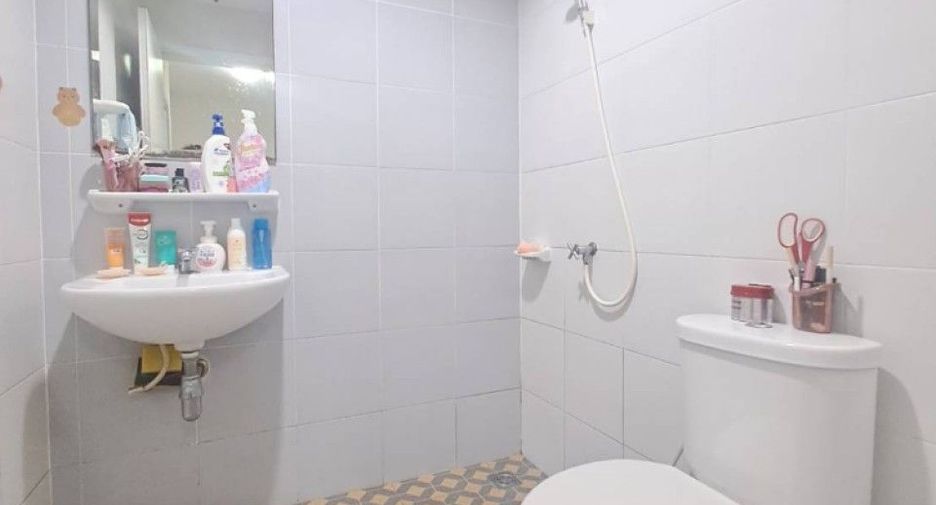 Reihenhaus zum Kauf mit 3 Zimmer in Bang Phli, Samut Prakan