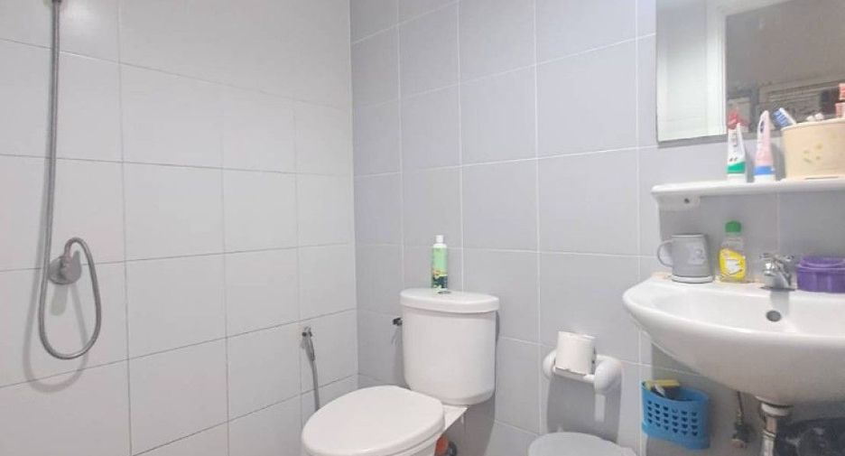 Reihenhaus zum Kauf mit 3 Zimmer in Bang Phli, Samut Prakan