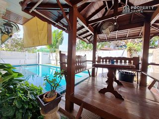 For sale 4 bedrooms villa in Bang Lamung, Chonburi