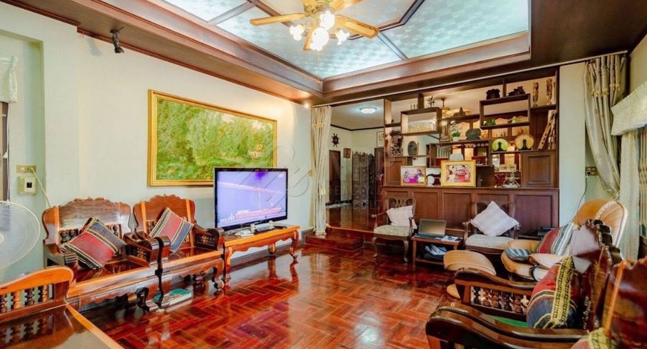 For rent and for sale 4 bedrooms house in Hua Hin, Prachuap Khiri Khan