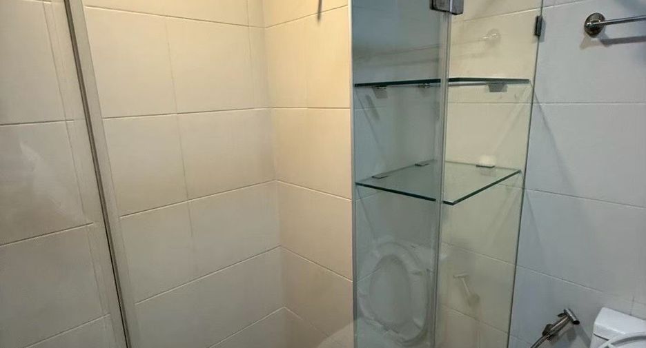 For rent 1 bed condo in Bang Na, Bangkok
