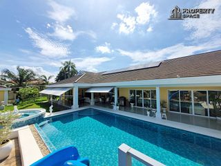 Villa en alquiler de 8 habitaciones en Bang Lamung, Chonburi