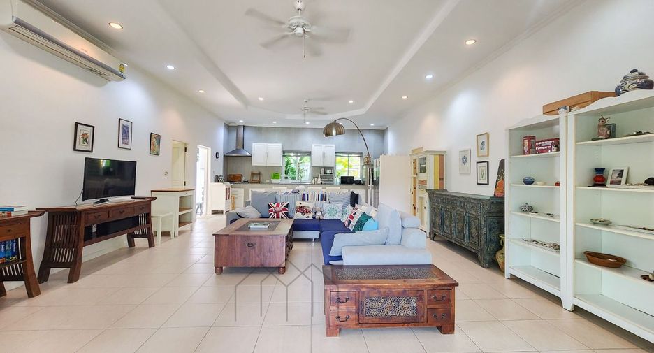 À louer 3 chambres villa à Sam Roi Yot, Prachuap Khiri Khan