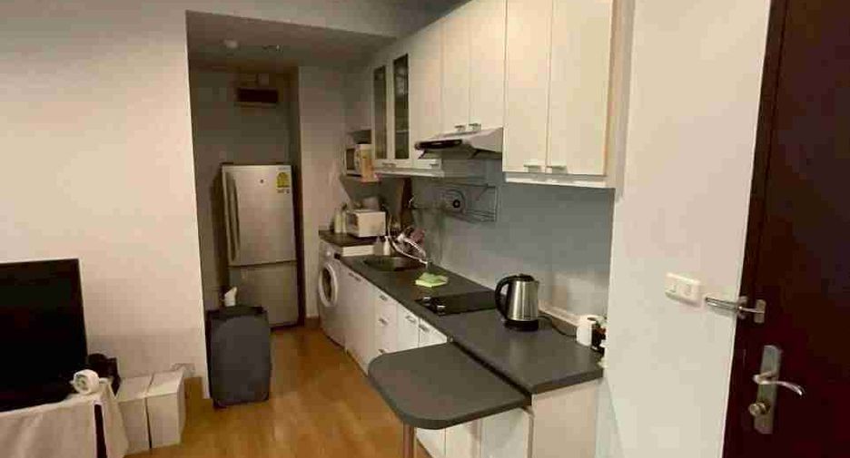 For sale 1 Beds condo in Khlong Toei, Bangkok