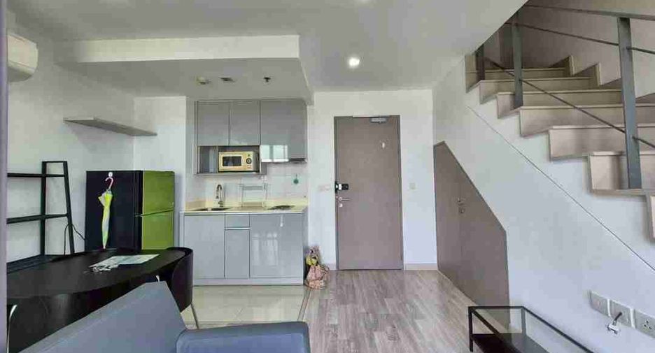 Condo en alquiler de 1 habitaciones en Phra Khanong, Bangkok