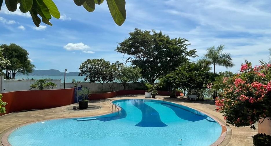 À louer et à vendre 3 chambres villa à Sattahip, Chonburi