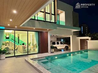 À louer 4 chambres villa à Bang Lamung, Chonburi