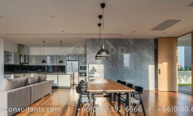 For rent 4 bedrooms condo in Khlong Toei, Bangkok