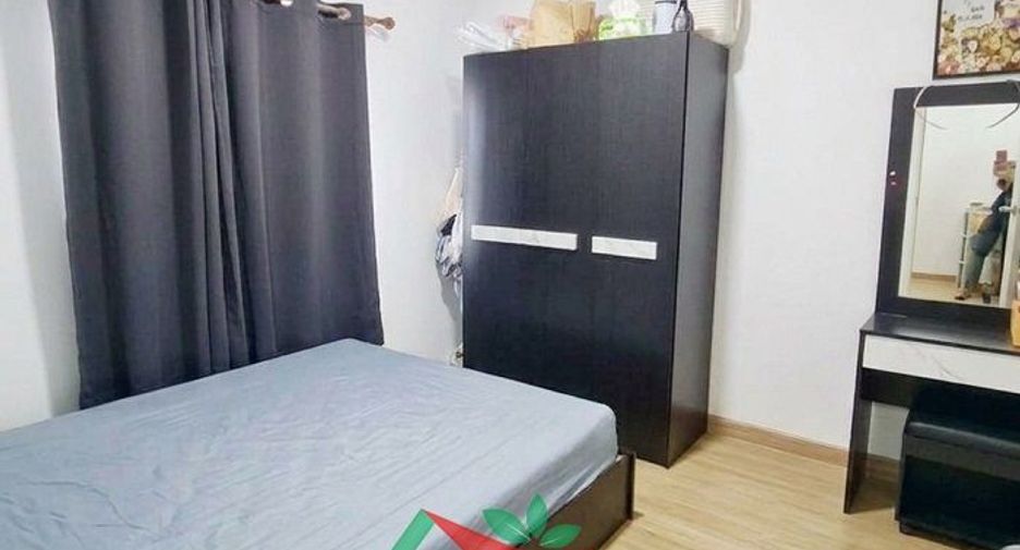 For sale 3 bedrooms townhouse in Thung Khru, Bangkok