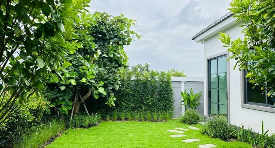 For sale 3 bedrooms villa in East Pattaya, Pattaya