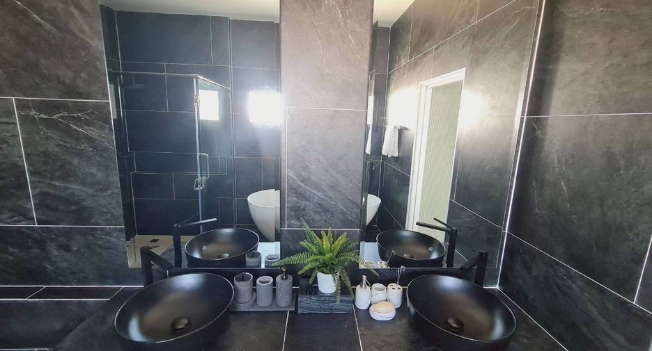 Продажа 4 спальни вилла в Huay Yai, Паттайя