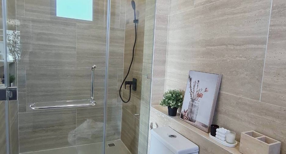 Продажа 4 спальни вилла в Huay Yai, Паттайя