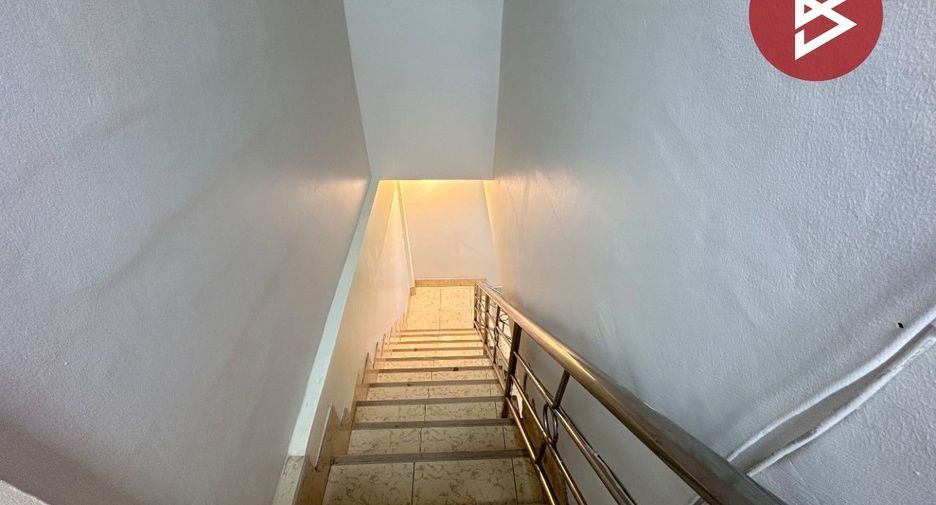 For sale 2 bedrooms townhouse in Mueang Samut Prakan, Samut Prakan
