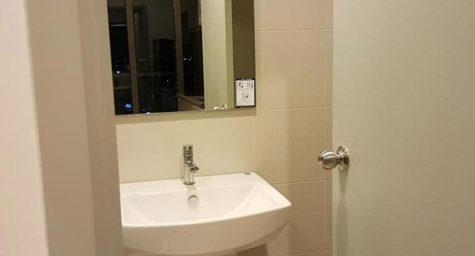 For rent 1 bed condo in Bang Na, Bangkok