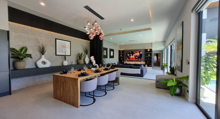 For sale 6 ベッドルーム villa in East Pattaya, Pattaya