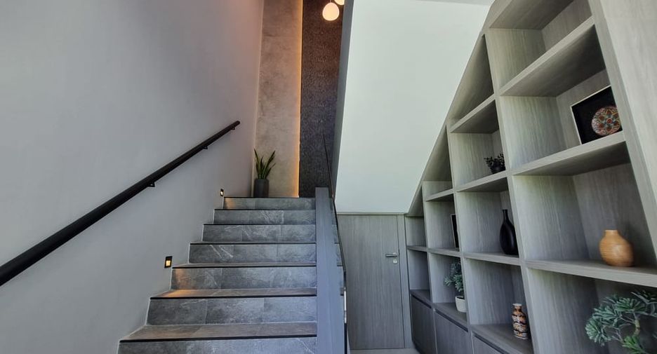 For sale 6 ベッドルーム villa in East Pattaya, Pattaya