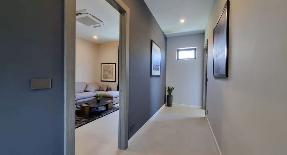 For sale 6 ベッドルーム villa in East Pattaya, Pattaya