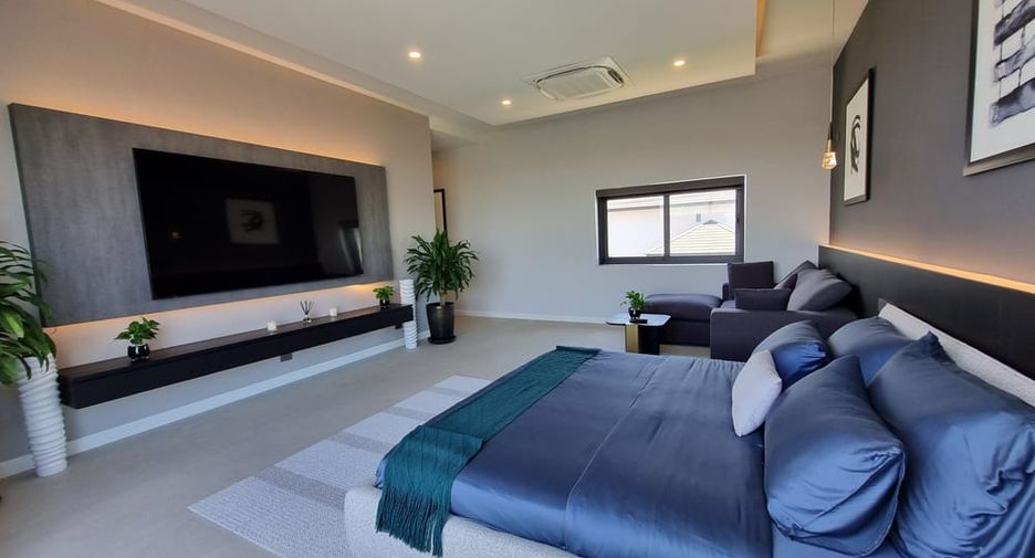 For sale 6 ベッドルーム villa in East Pattaya, Pattaya