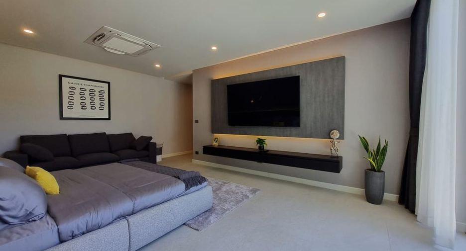 For sale 6 ベッドルーム villa in East Pattaya, Pattaya
