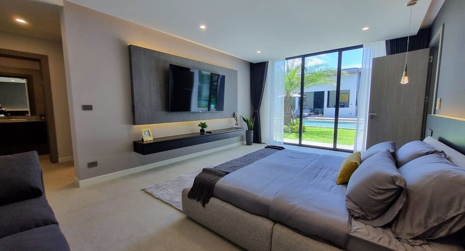For sale 6 ベッドルーム villa in East Pattaya, Pattaya
