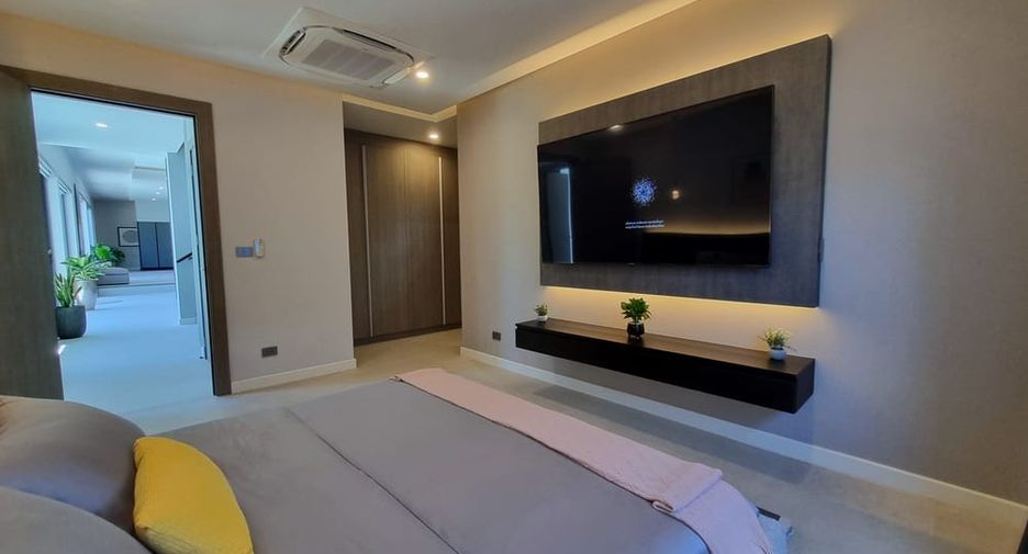 For sale 6 ベッドルーム villa in East Pattaya, Pattaya