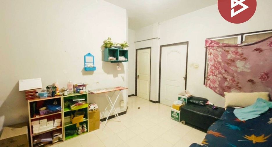 For sale 2 bedrooms townhouse in Mueang Samut Sakhon, Samut Sakhon
