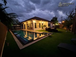 À louer 3 chambres villa à Bang Lamung, Chonburi