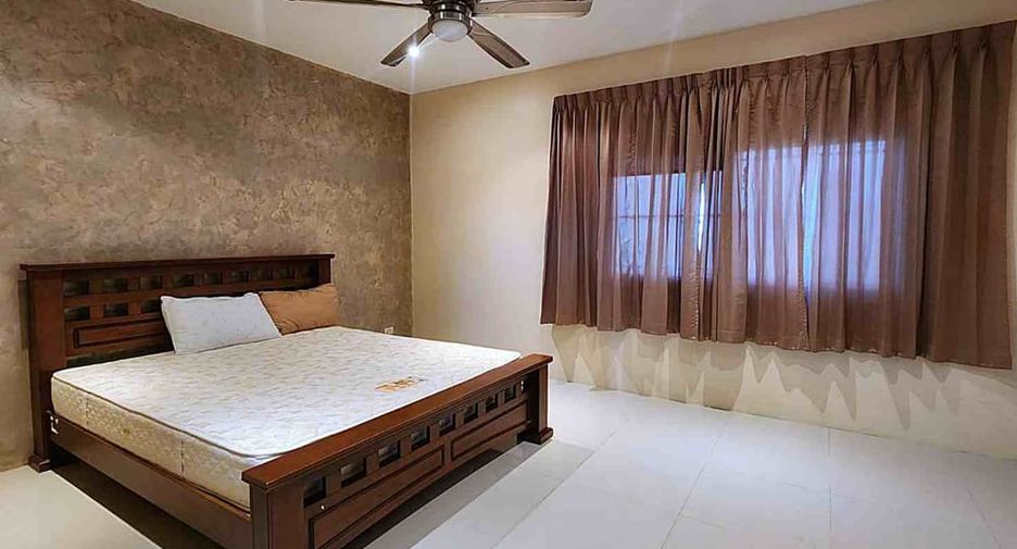 For rent and for sale 3 bedrooms villa in East Pattaya, Pattaya