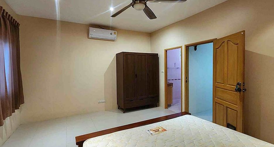 For rent and for sale 3 bedrooms villa in East Pattaya, Pattaya