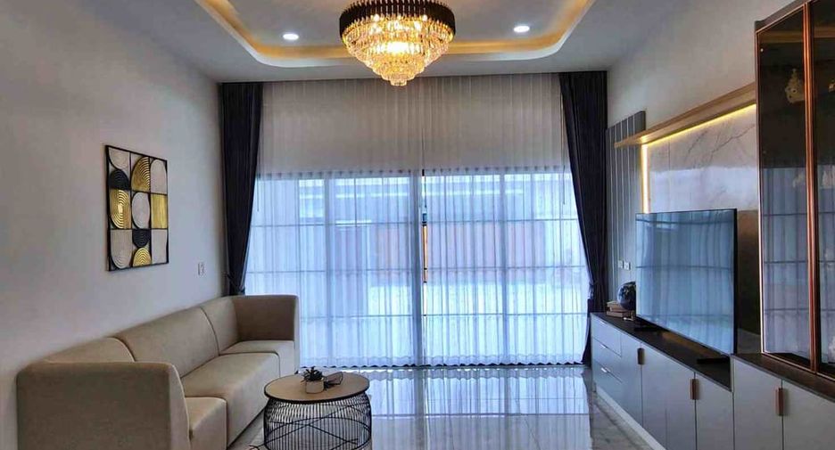 À louer 4 chambres villa à East Pattaya, Pattaya