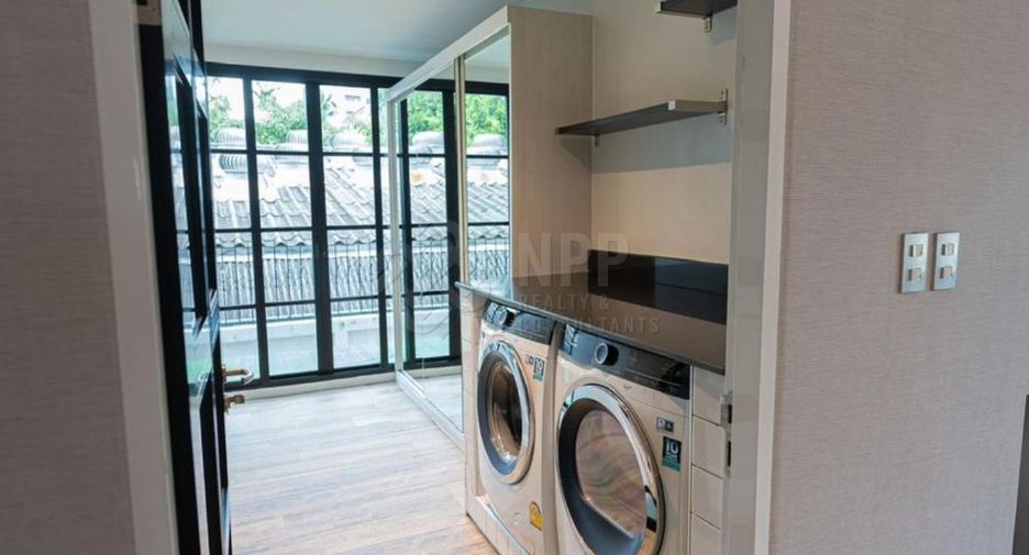 Wohnung zur Miete mit 3 Zimmer in Watthana, Bangkok