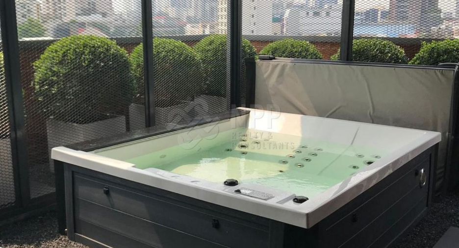 Wohnung zur Miete mit 3 Zimmer in Watthana, Bangkok