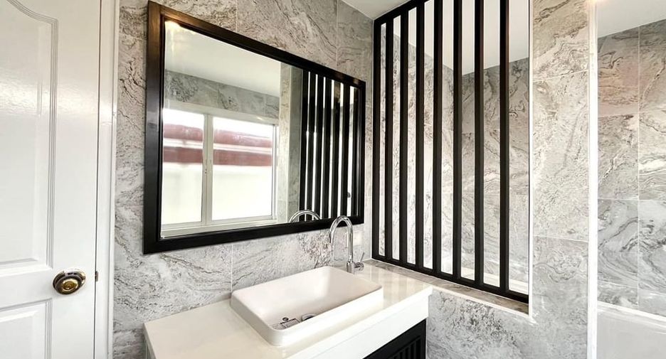 Haus zum Kauf mit 3 Zimmer in East Pattaya, Pattaya