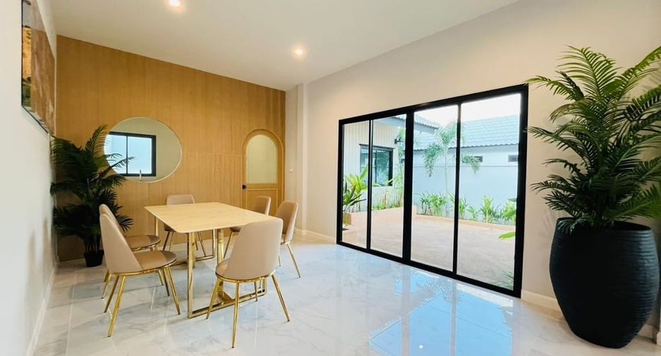 Villa zum Kauf mit 4 Zimmer in East Pattaya, Pattaya