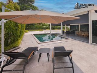 For rent and for sale 4 bedrooms villa in Bang Lamung, Chonburi