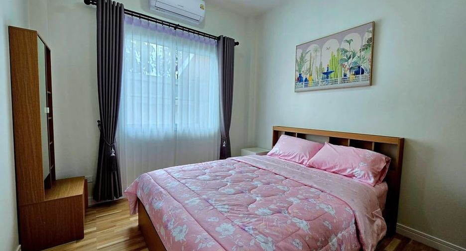 For rent 3 bedrooms villa in East Pattaya, Pattaya