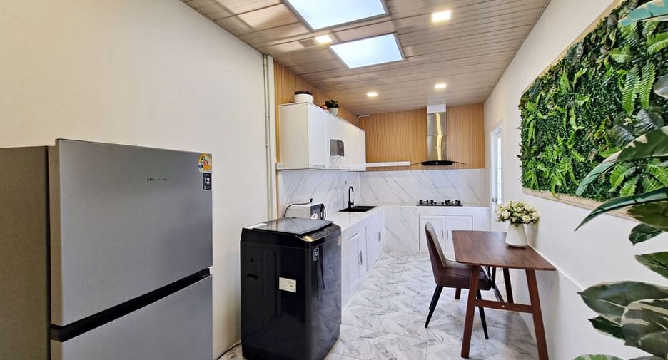 For rent and for sale 3 bedrooms house in East Pattaya, Pattaya