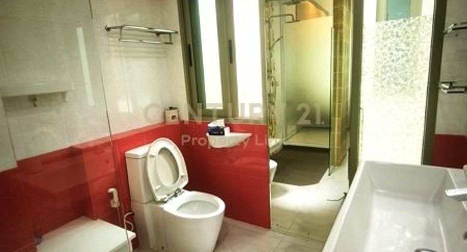 Reihenhaus zum Kauf mit 3 Zimmer in Phaya Thai, Bangkok