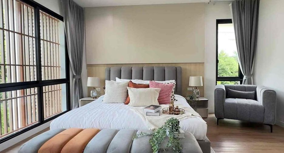 À vendre 4 chambres villa à Sattahip, Chonburi