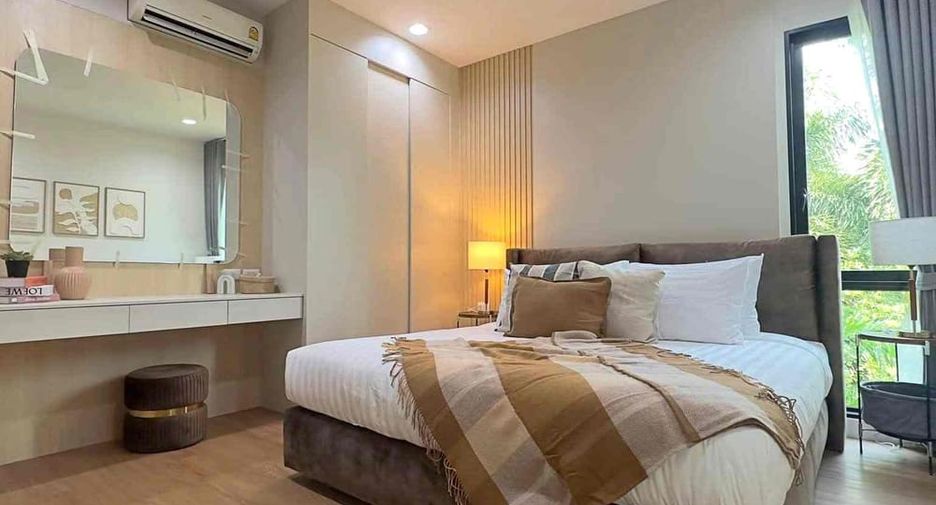 À vendre 4 chambres villa à Sattahip, Chonburi