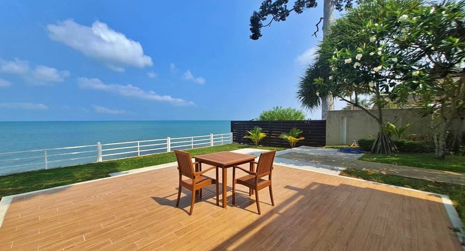 À vendre 4 chambres villa à Sattahip, Chonburi