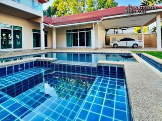 Villa zum Kauf mit 4 Zimmer in Bang Lamung, Chonburi