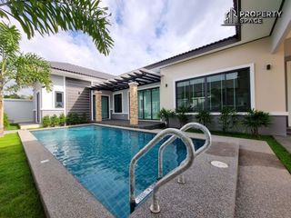 For sale 3 bedrooms villa in Bang Lamung, Chonburi