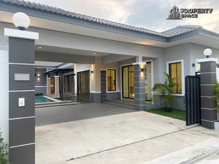 For sale 3 bedrooms villa in Bang Lamung, Chonburi