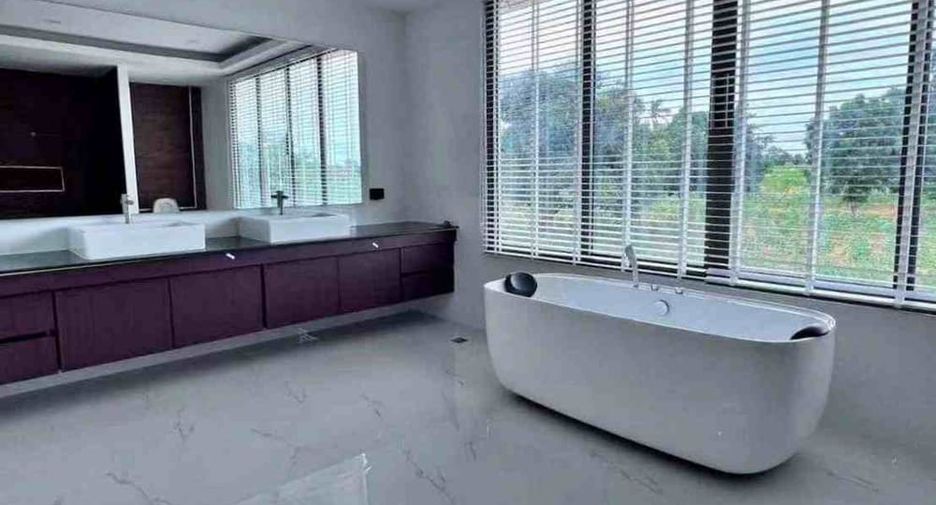ขาย 6 ห้องนอน วิลล่า ใน พัทยาตะวันออก, พัทยา