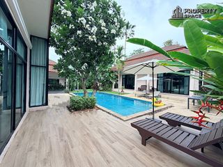 Villa en alquiler de 4 habitaciones en Bang Lamung, Chonburi