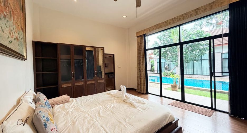 À louer 4 chambres villa à East Pattaya, Pattaya