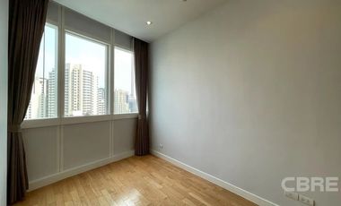 À louer et à vendre 3 chambres condo à Khlong Toei, Bangkok